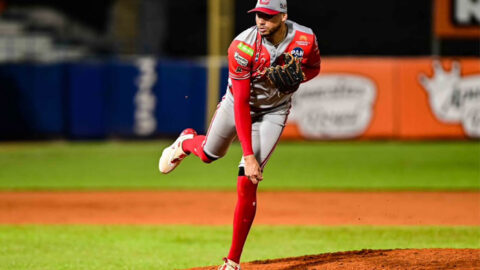 El duelo por la primera posición de la tabla de la Mastercard LVBP se lo llevó Cardenales de Lara. Los nuevos líderes derrotaron este sábado por 4-3 a los Tigres de Aragua