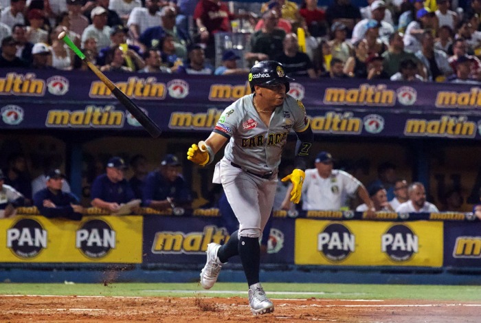 Wilfredo Tovar: “Los bateadores salimos enfocados a buscar pitcheos en la zona de strikes y los lanzadores atacaron a los contrarios. Pudimos combinar ambas cosas”.