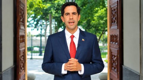 Oliver Blanco asume la Cancillería de Venezuela